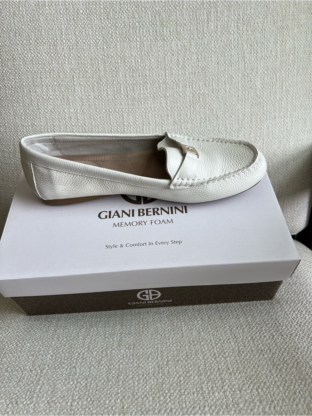 Giani Bernini White Leather Slip-On Loafer